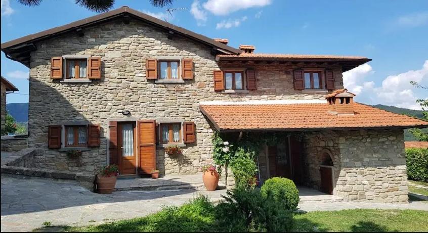La Sala Vecchia - Lovely Tuscan Holiday House Badia Prataglia, Casentino Valley Chiusi della Verna Eksteriør billede